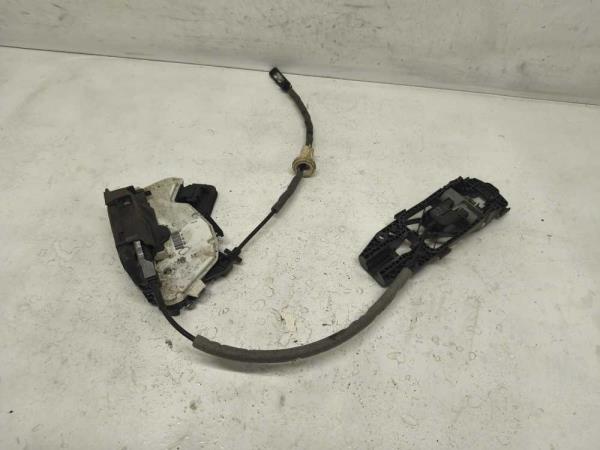 SERRURE DE PORTE AVANT DROIT VW GOLF 7 5-PORTE - Vue 1